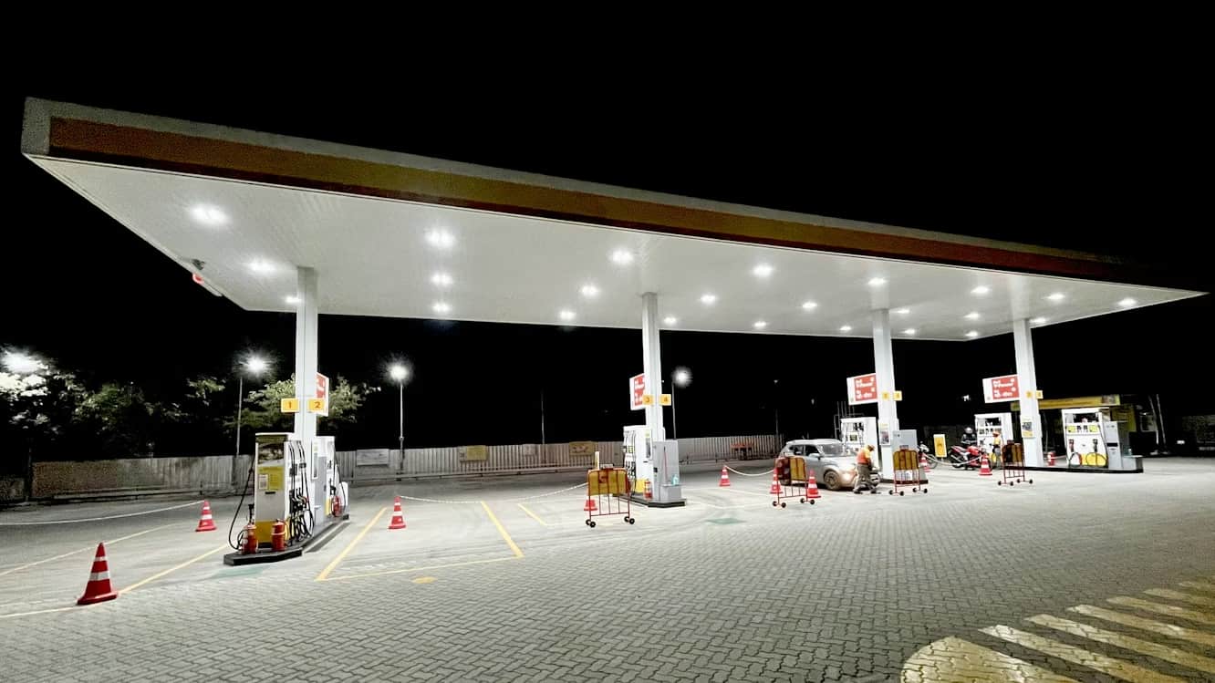 Petrol Pump Construction